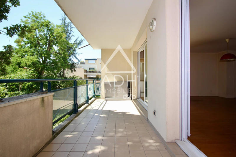 Appartement - 108 m² - 5 pièces