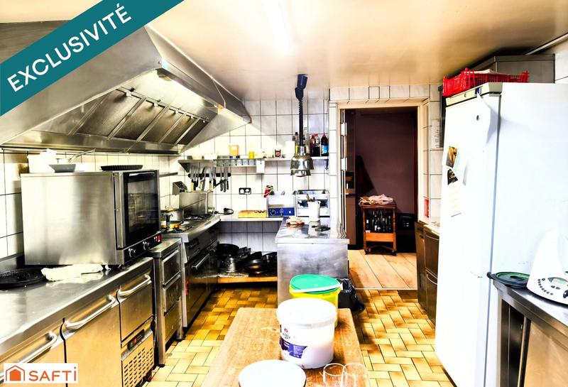 Local commercial - 277 m² - 11 pièces