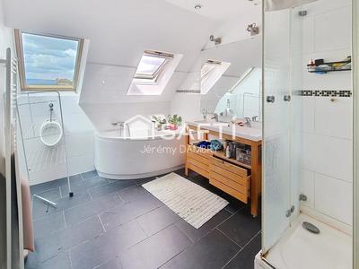 Maison - 112 m² - 5 pièces