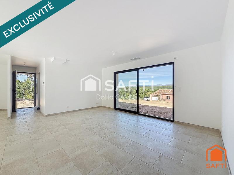 Maison - 99 m² - 5 pièces