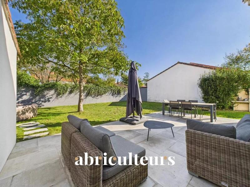 Maison - 172 m² - 7 pièces