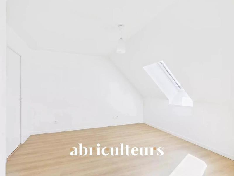 Appartement - 81 m² - 4 pièces