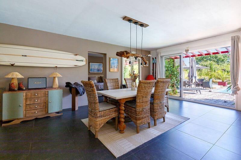 Maison - 193 m² - 6 pièces