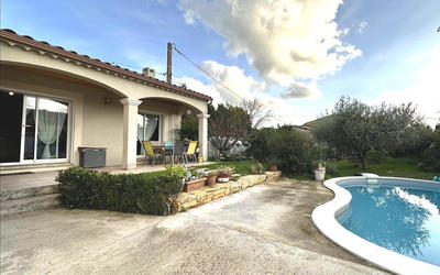 Villa - 101 m² - 4 pièces