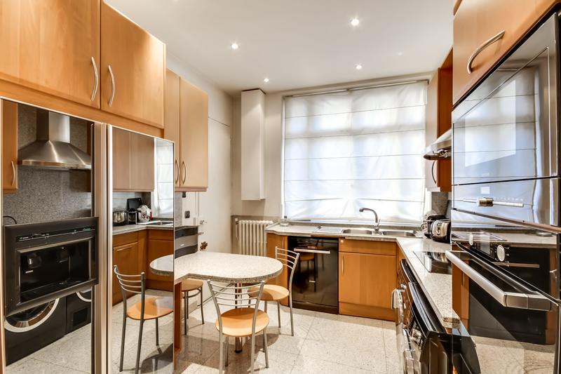 Appartement - 150 m² - 5 pièces