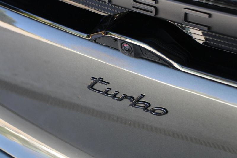 Porsche Macan Electrique Turbo 639 ch