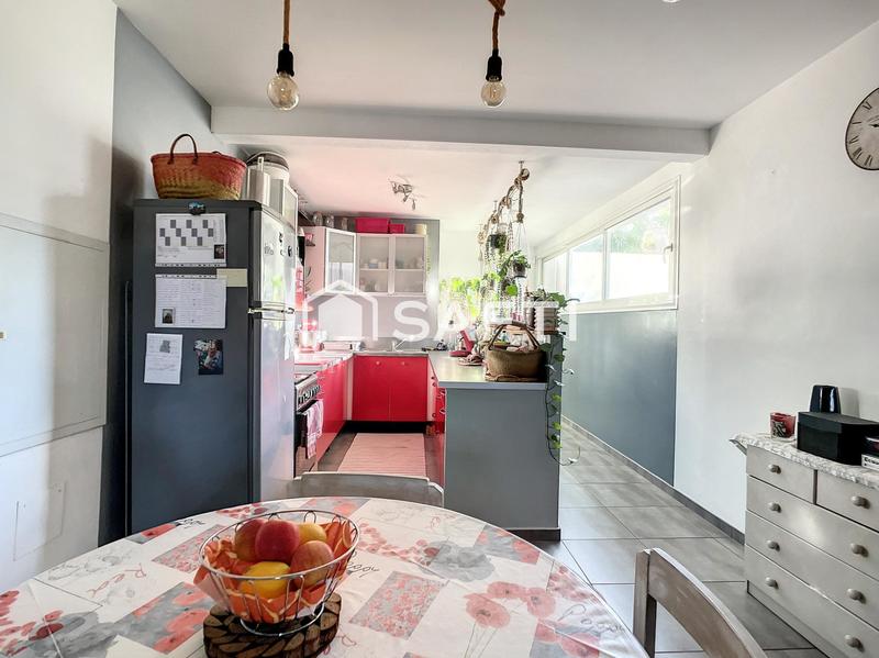 Appartement - 98 m² - 4 pièces