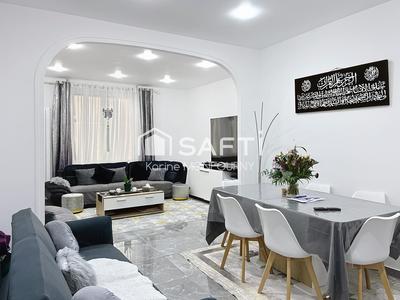 Maison - 138 m² - 6 pièces