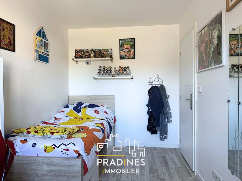 Maison - 98 m² - 5 pièces