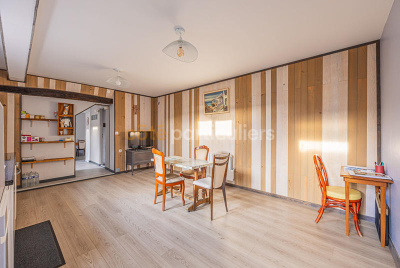 Maison - 92 m² - 5 pièces