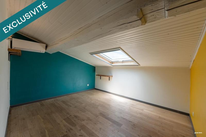 Maison - 121 m² - 6 pièces