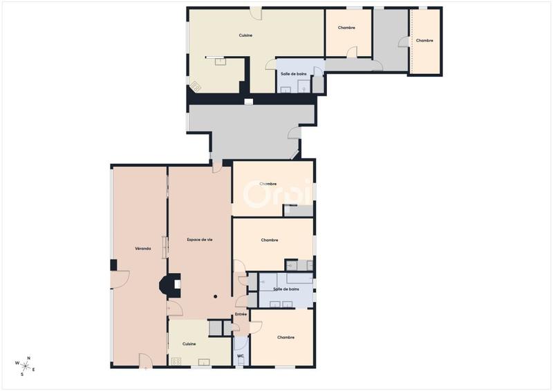 Villa - 285 m² - 9 pièces