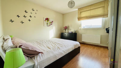 Appartement - 93 m² - 4 pièces