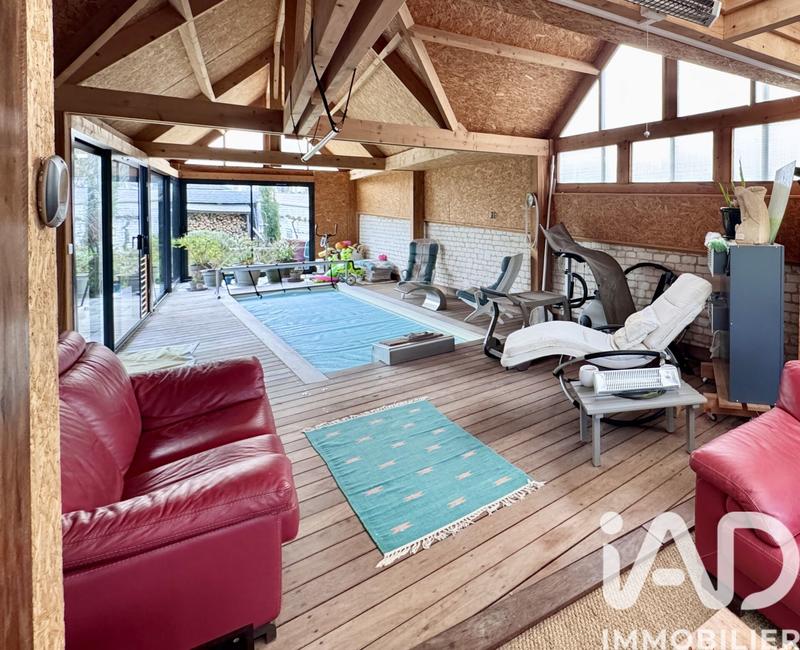 Maison - 293 m² - 10 pièces