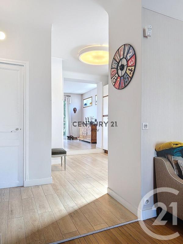 Maison - 167 m² - 6 pièces