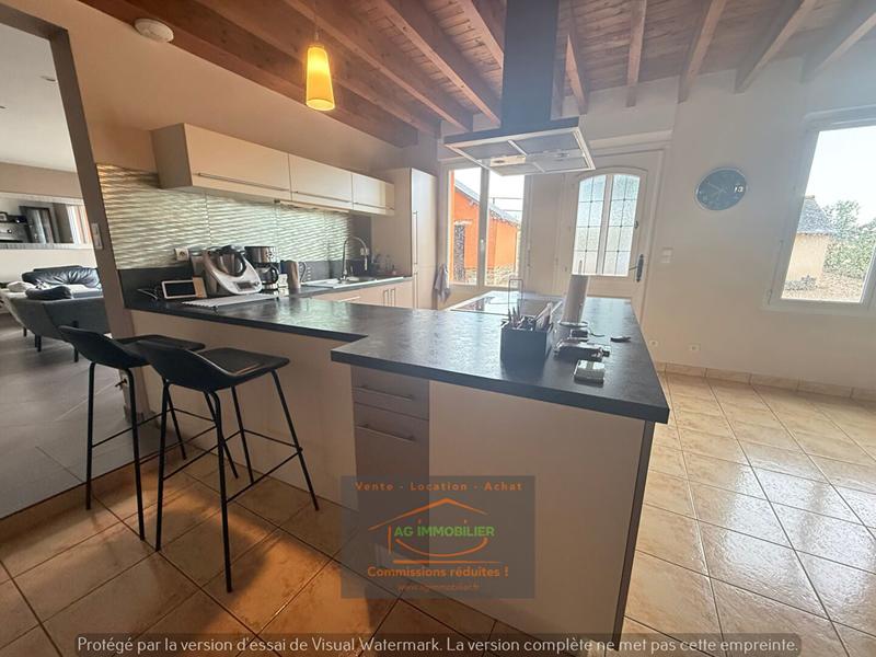 Maison - 166 m² - 7 pièces