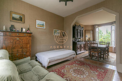 Maison - 80 m² - 5 pièces