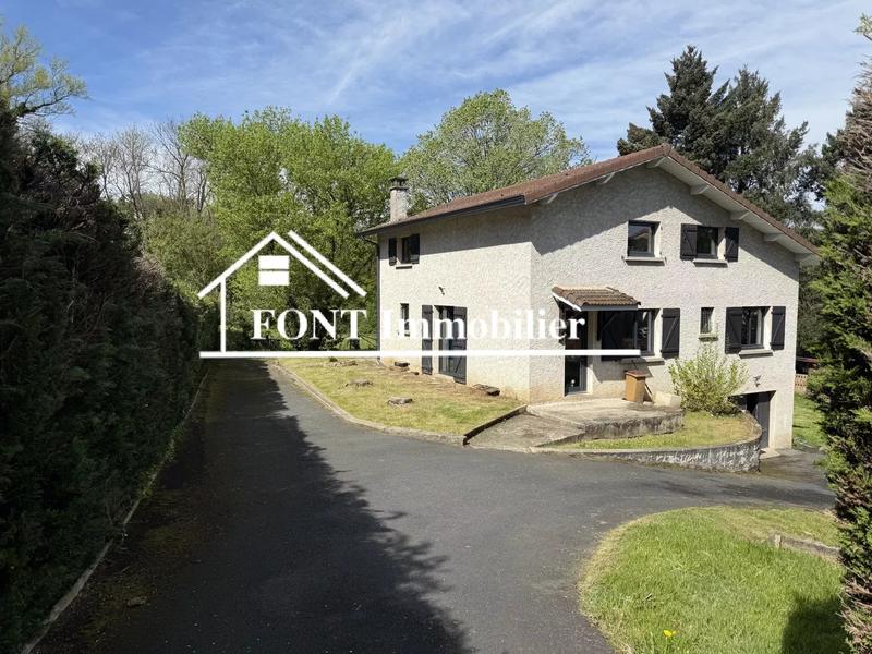 Maison - 139 m² - 6 pièces