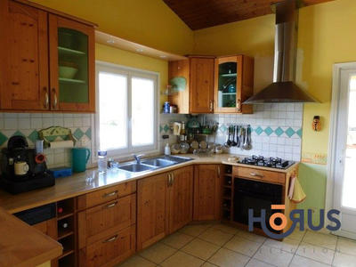 Viager - Maison traditionnelle - 110 m² - 4 pièces