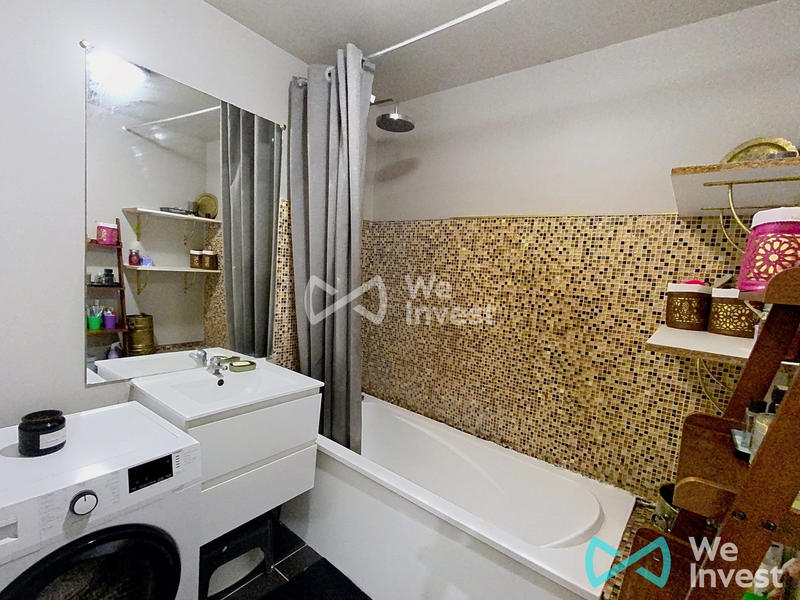 Appartement - 80 m² - 4 pièces