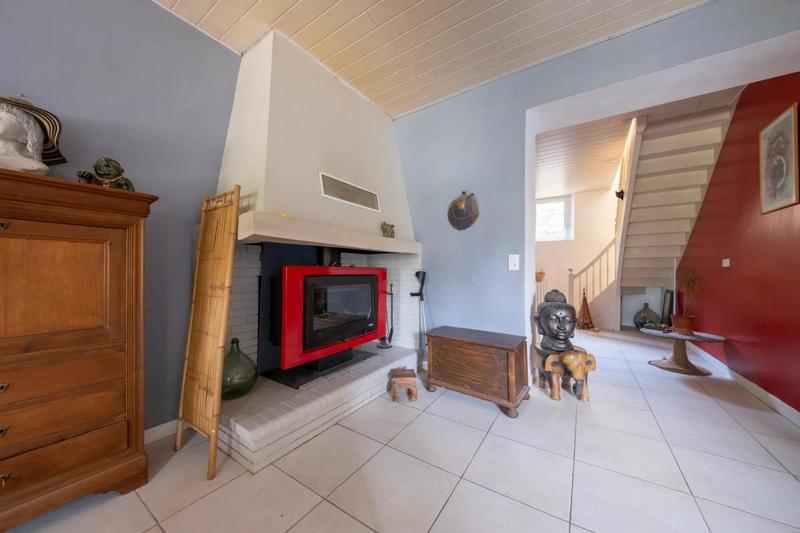 Maison - 253 m² - 7 pièces