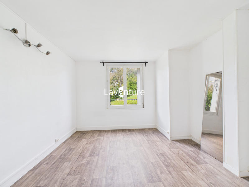 Appartement - 81 m² - 5 pièces