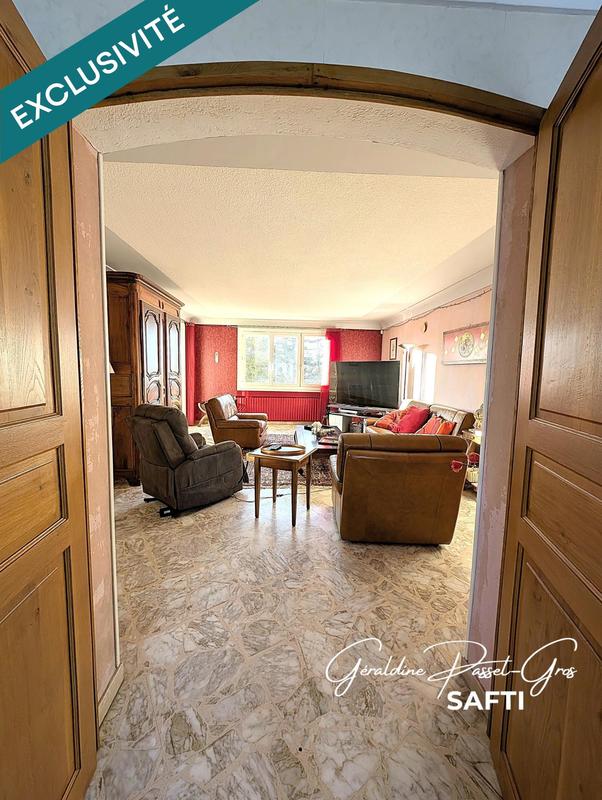 Maison - 190 m² - 9 pièces