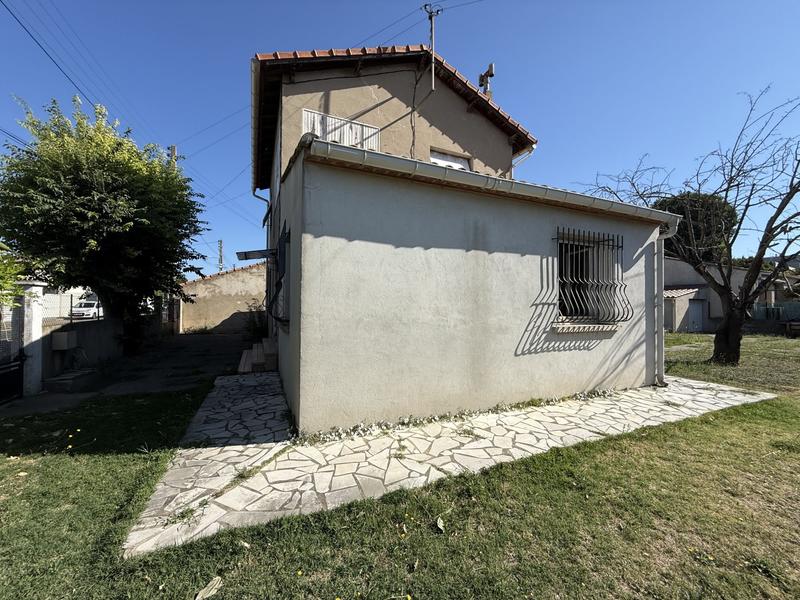 Maison - 105 m² - 4 pièces