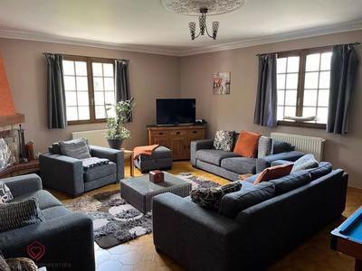 Maison - 168 m² - 6 pièces