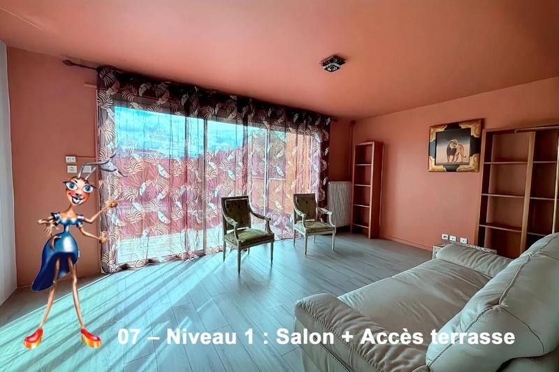 Maison - 158 m² - 7 pièces