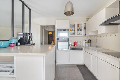 Appartement - 95 m² - 3 pièces