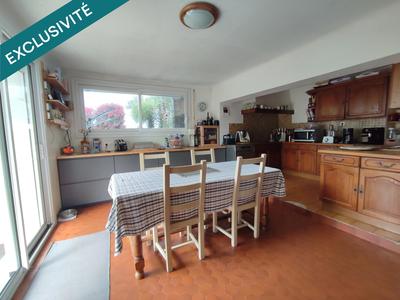 Maison - 135 m² - 6 pièces