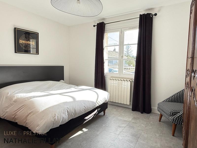 Maison - 196 m² - 6 pièces