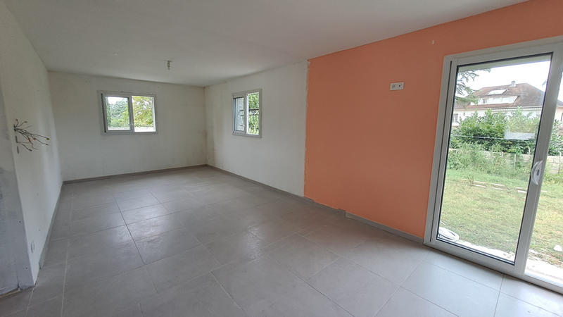 Maison - 137 m² - 5 pièces