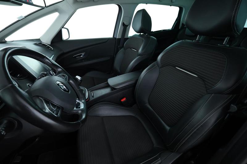 Renault Grand Scénic 1.6 dCi Energy Intens 7pl 130 ch