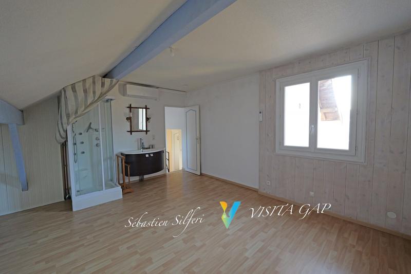 Maison - 159 m² - 6 pièces