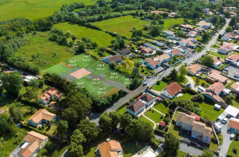 Terrain constructible - 300 m²