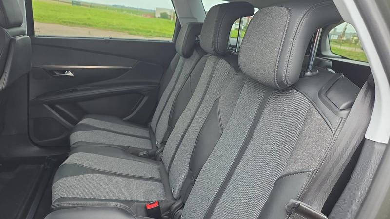 Peugeot 5008 1.5 BlueHDI 130 Allure - 7 places