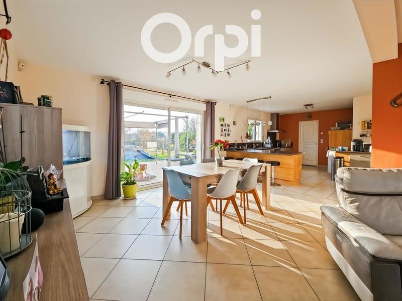 Maison - 157 m² - 6 pièces