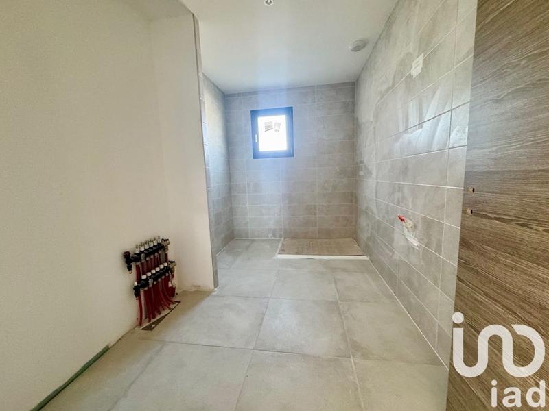 Maison - 94 m² - 5 pièces