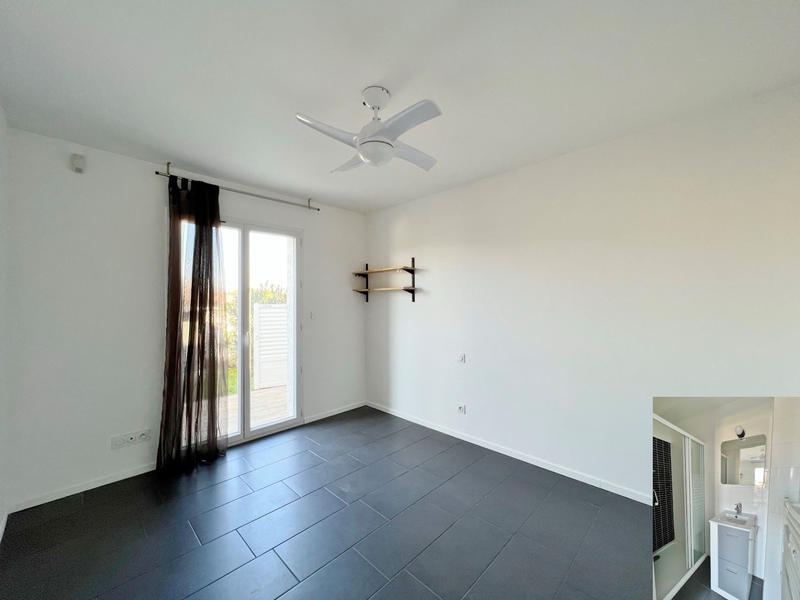 Villa - 213 m² - 8 pièces