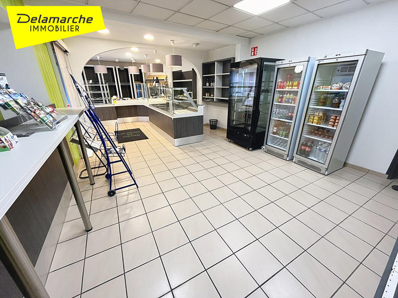 Maison - 185 m² - 10 pièces