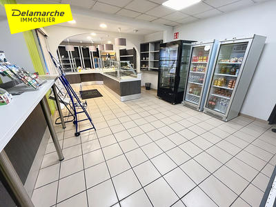 Maison - 185 m² - 10 pièces