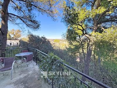 Maison - 166 m² - 7 pièces