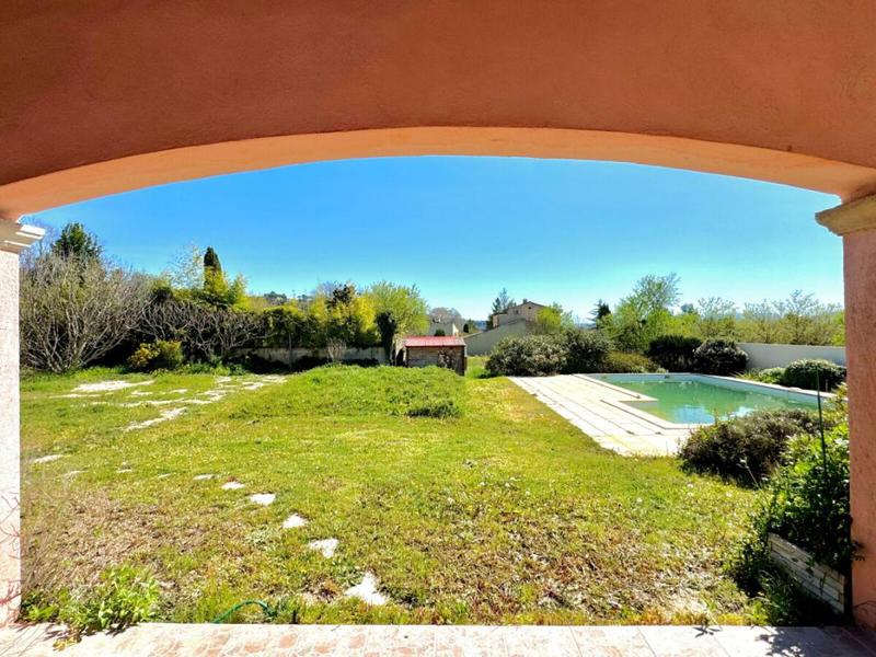 Maison - 160 m² - 5 pièces