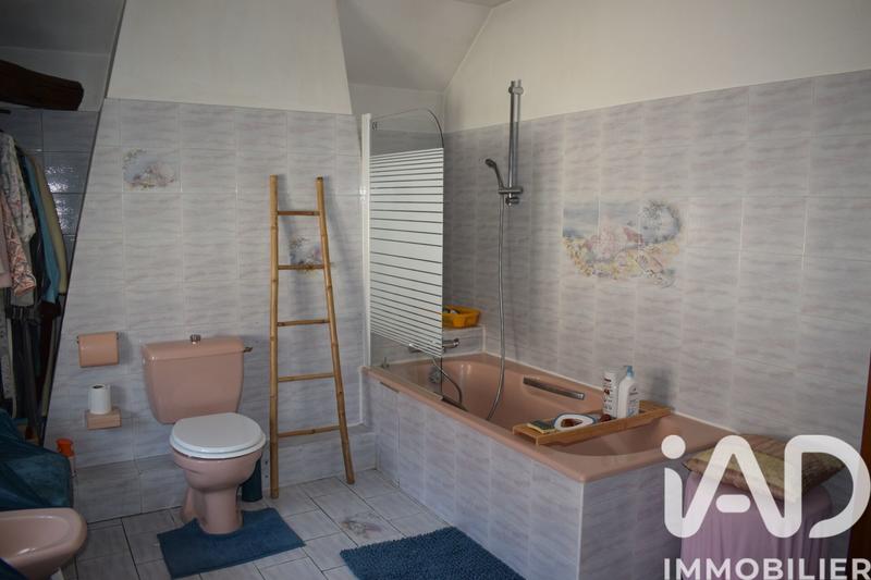 Maison de village - 222 m² - 10 pièces