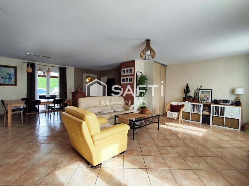 Maison - 123 m² - 5 pièces