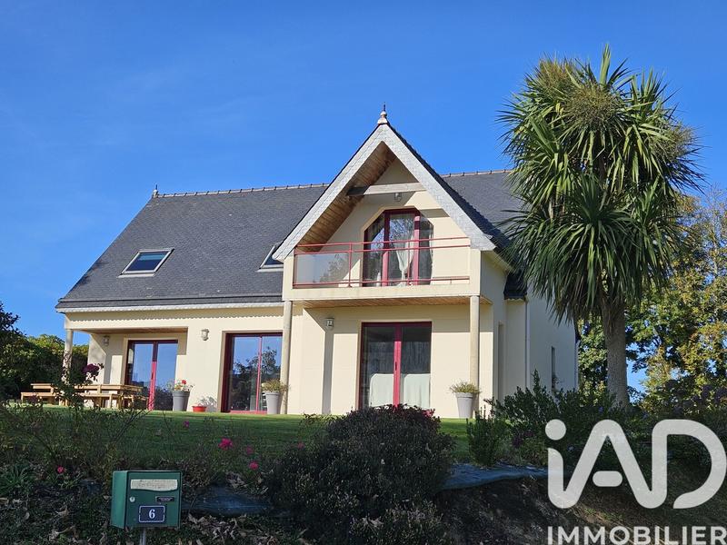 Maison de village - 139 m² - 7 pièces