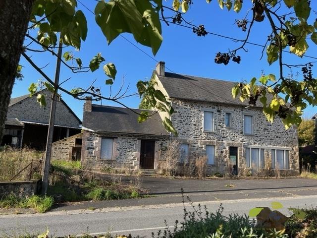 Maison en pierre - 140 m² - 6 pièces