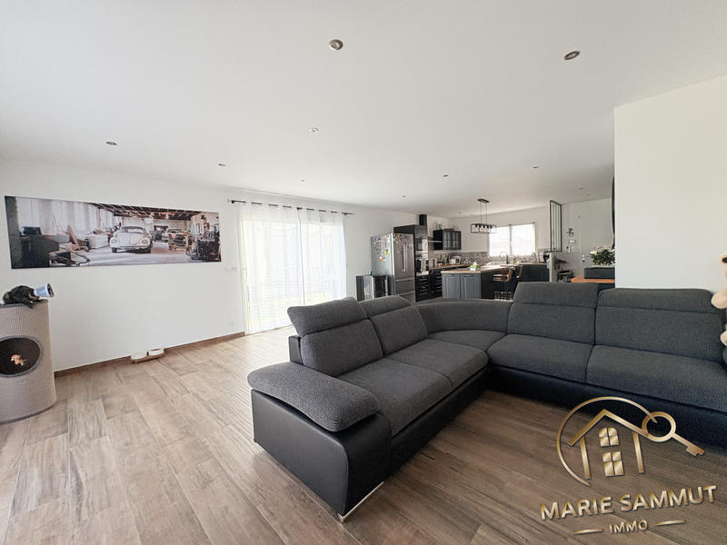 Maison - 141 m² - 5 pièces